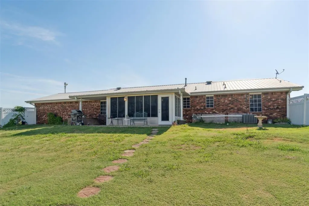 Photo 46 — 608 N Highway 177, Carney, OK 74832