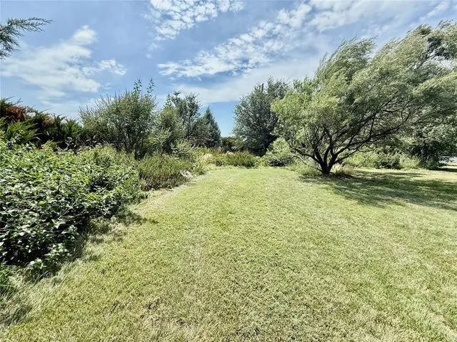 Photo 5 — 21553 73 Highway, Foss, OK 73647