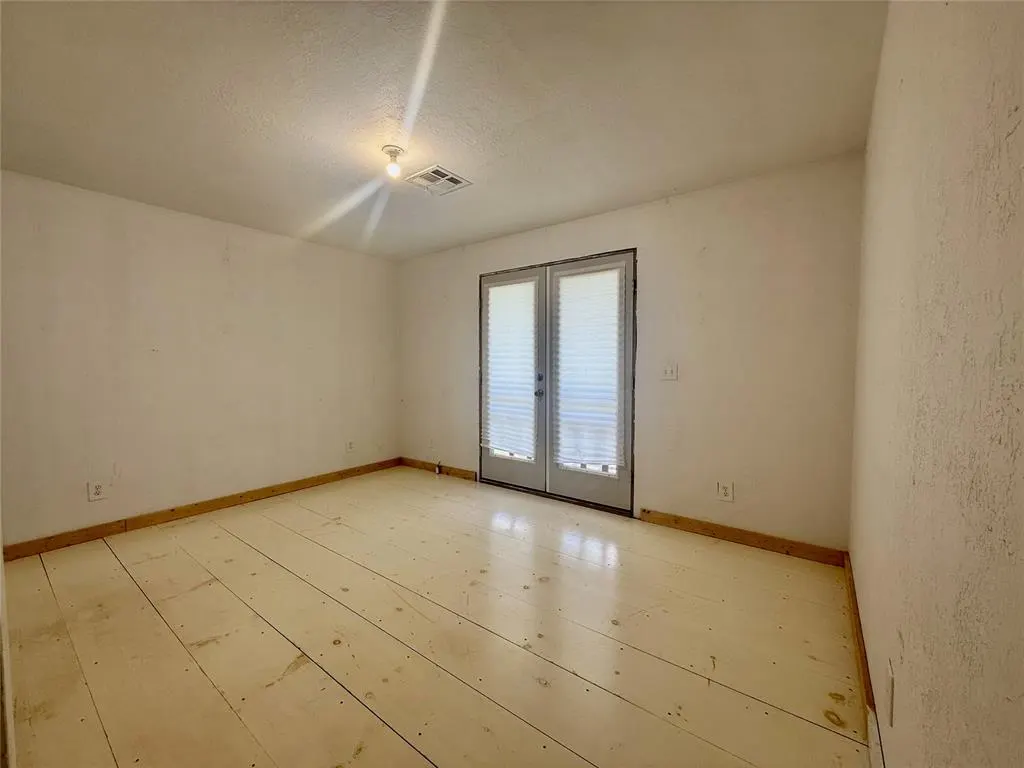 Photo 10 — 21553 73 Highway, Foss, OK 73647