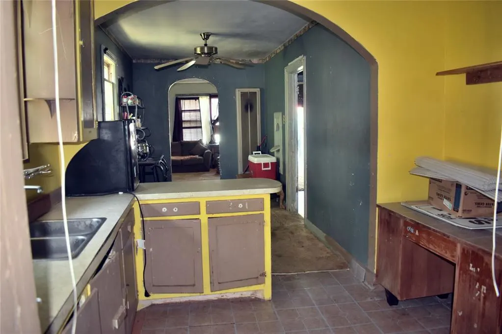 Photo 8 — 115 W Vine Avenue, Enid, OK 73701