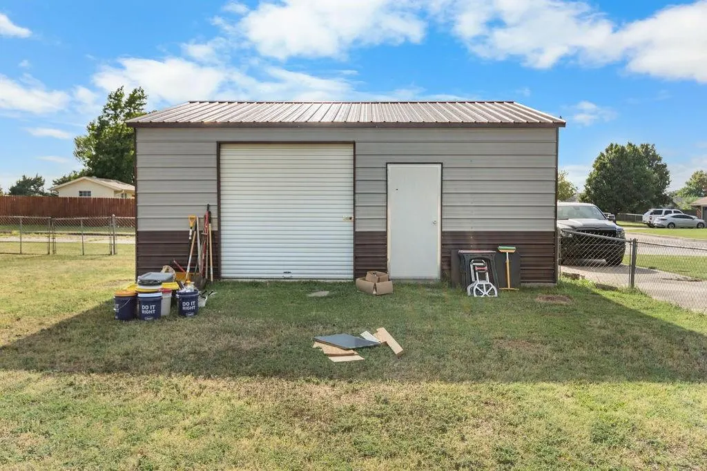 Photo 26 — 707 Cedar Lane, Tecumseh, OK 74873