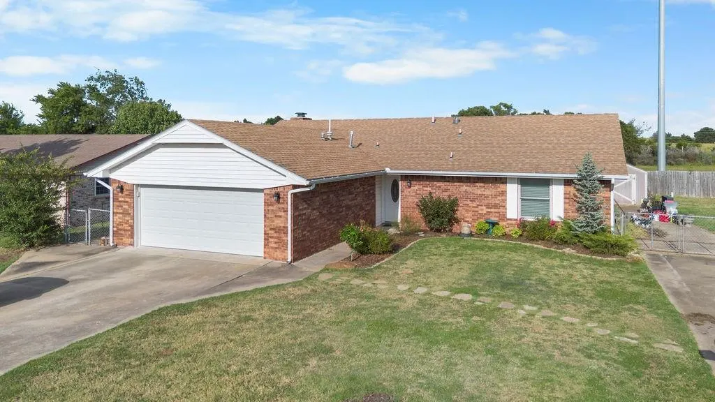 Photo 30 — 707 Cedar Lane, Tecumseh, OK 74873