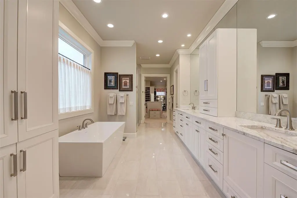 Photo 24 — 1121 Cumberland Court, Nichols Hills, OK 73116