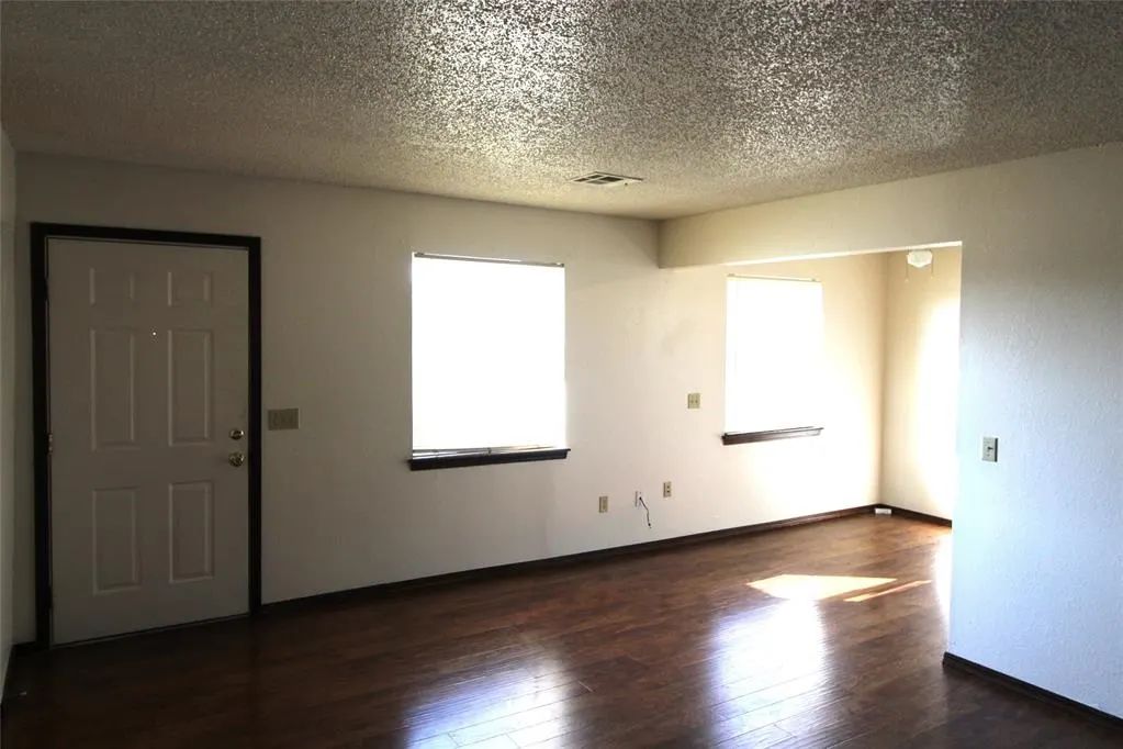 Photo 5 — 316 Falcon Court 3, Norman, OK 73069