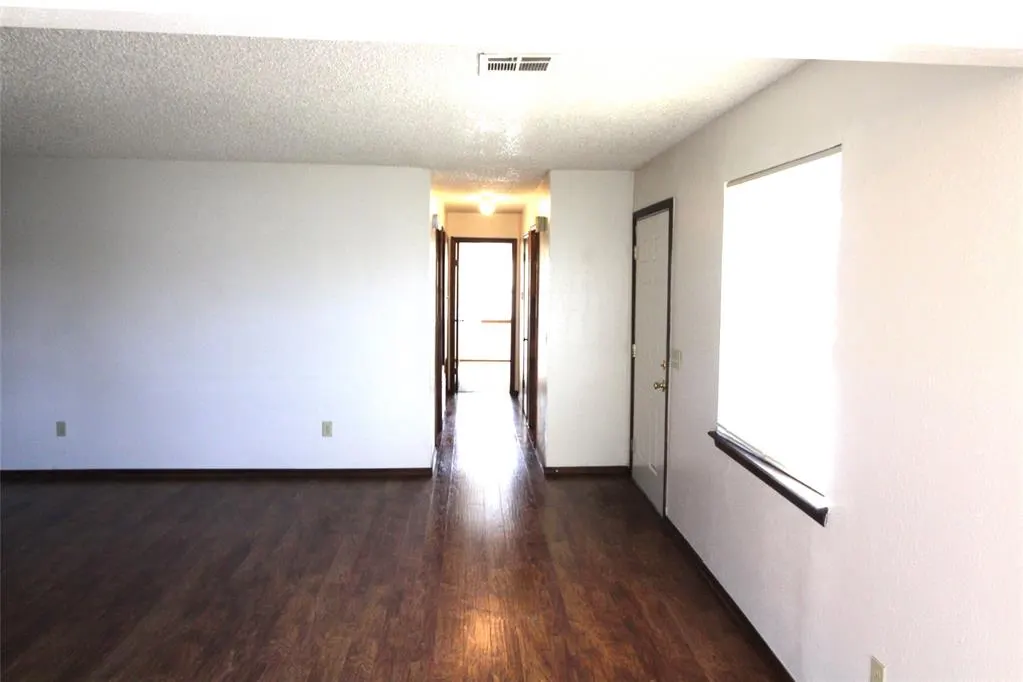 Photo 11 — 316 Falcon Court 3, Norman, OK 73069