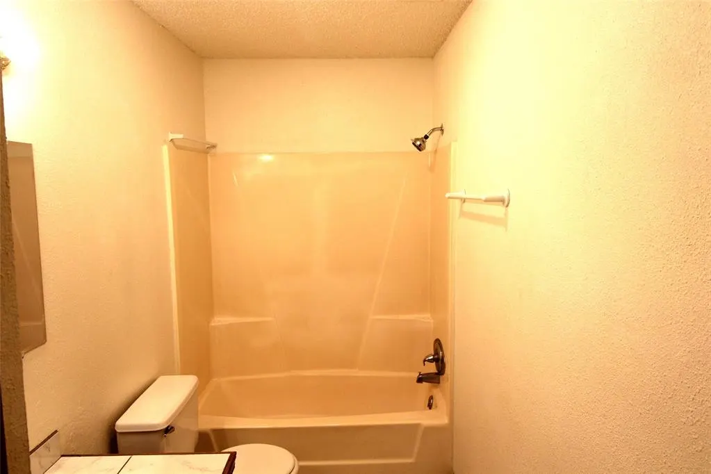 Photo 14 — 316 Falcon Court 3, Norman, OK 73069