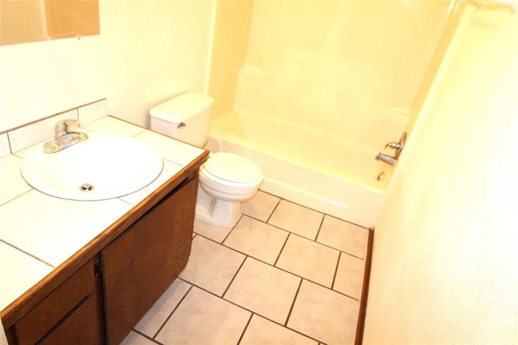 Photo 15 — 316 Falcon Court 3, Norman, OK 73069