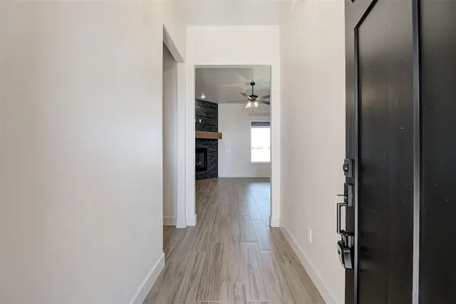 Photo 3 — 2086 Cash Court, Blanchard, OK 73010