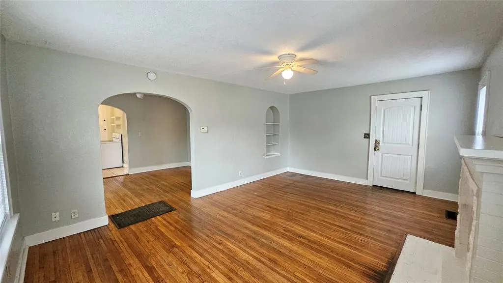 Photo 6 — 1136 N Villa Avenue, Oklahoma City, OK 73107