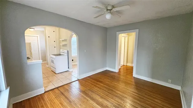 Photo 7 — 1136 N Villa Avenue, Oklahoma City, OK 73107