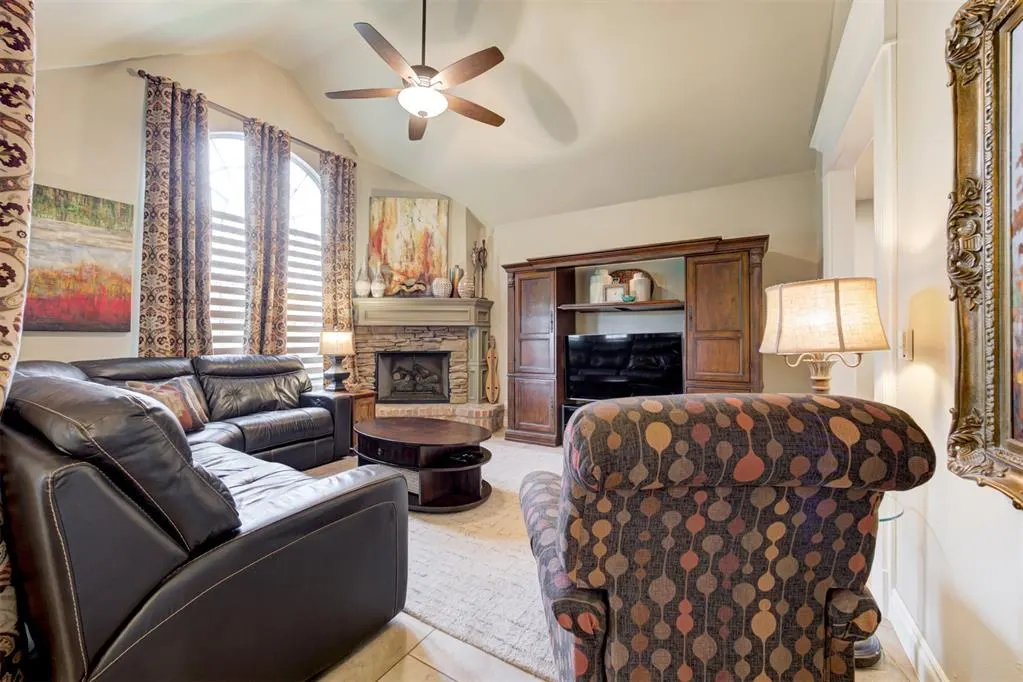 Photo 12 — 3505 Huntsman Court, Edmond, OK 73003
