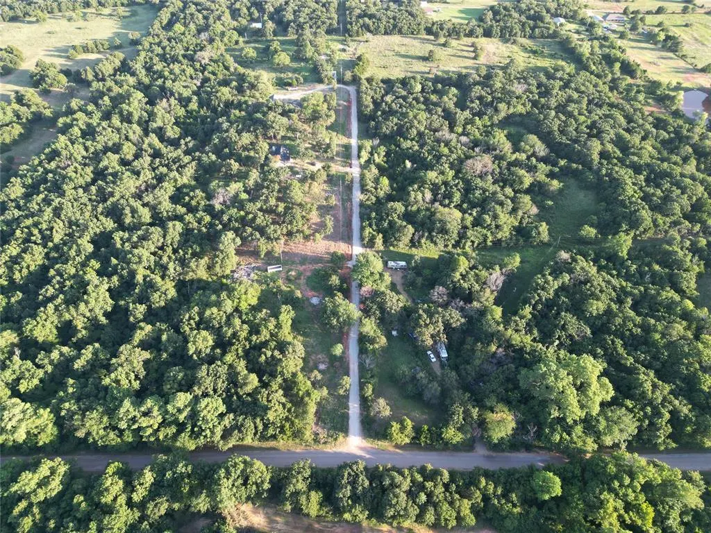 Photo 3 — 2 NE Lynch Road, Luther, OK 73054