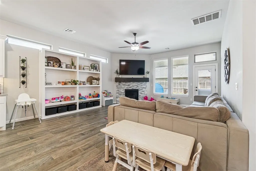 Photo 11 — 16901 Picasso Drive, Oklahoma City, OK 73170