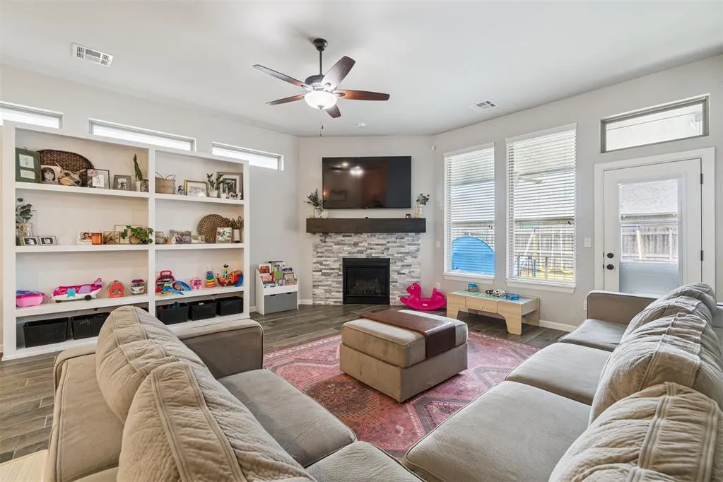 Photo 12 — 16901 Picasso Drive, Oklahoma City, OK 73170