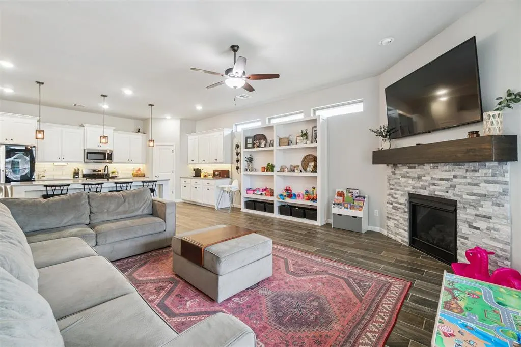 Photo 15 — 16901 Picasso Drive, Oklahoma City, OK 73170