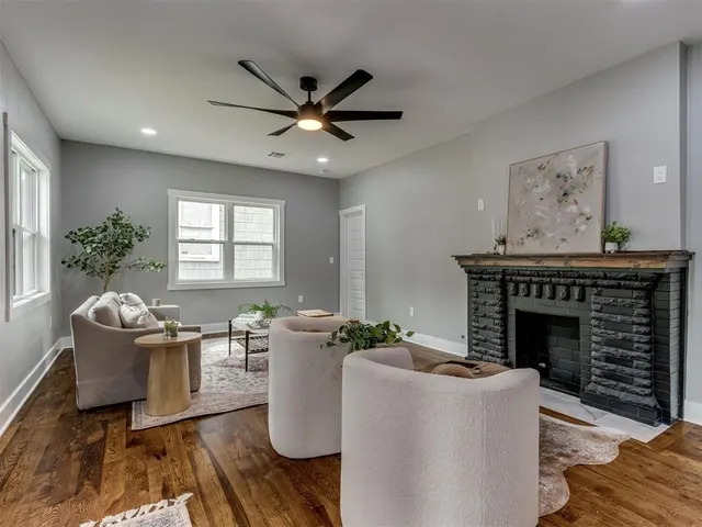 Photo 7 — 1932 NW 11th Street, Oklahoma City, OK 73106
