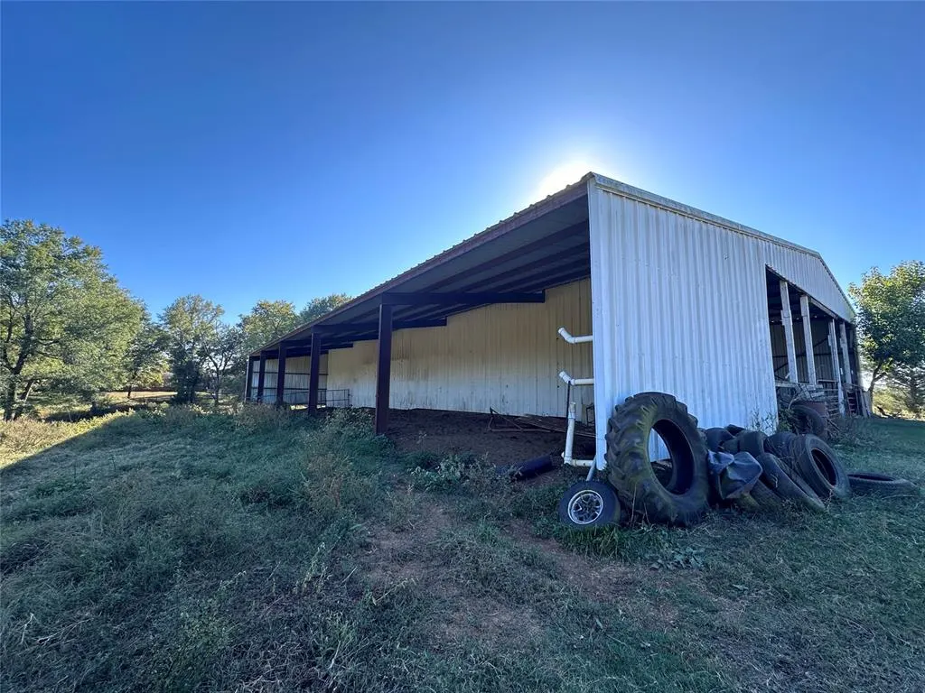 Photo 33 — 2710 Redland Road, Idabel, OK 74745