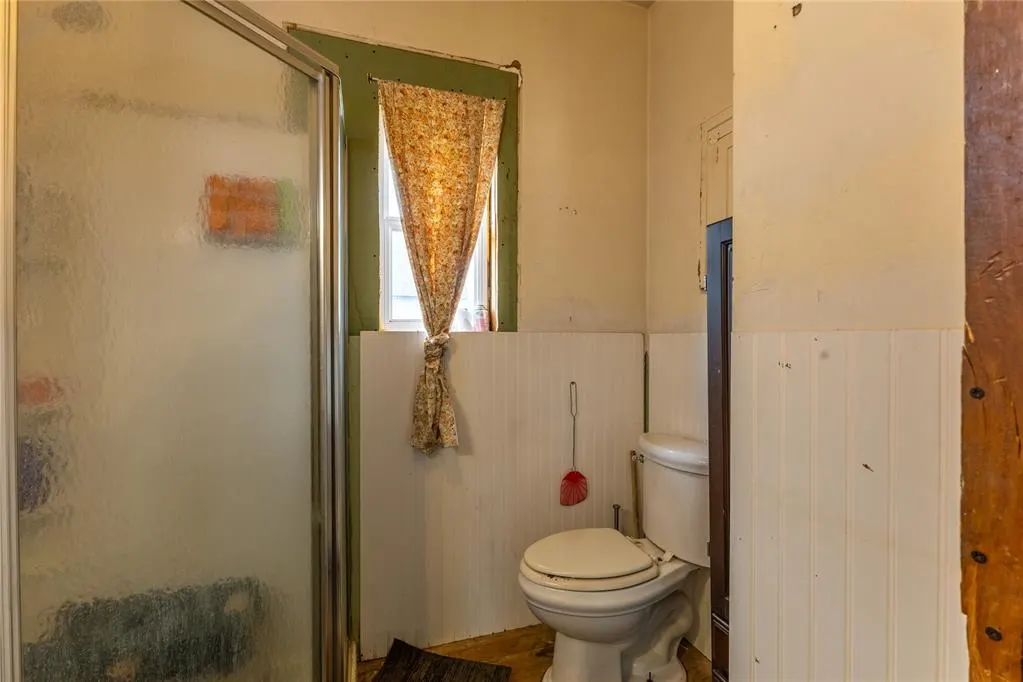 Photo 10 — 220 E Fay Avenue, Kingfisher, OK 73750