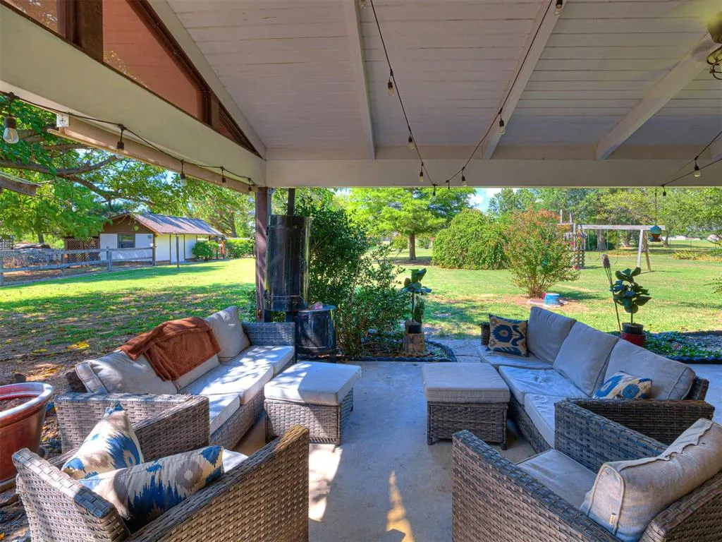 Photo 39 — 43310 Hazel Dell Road, Meeker, OK 74855