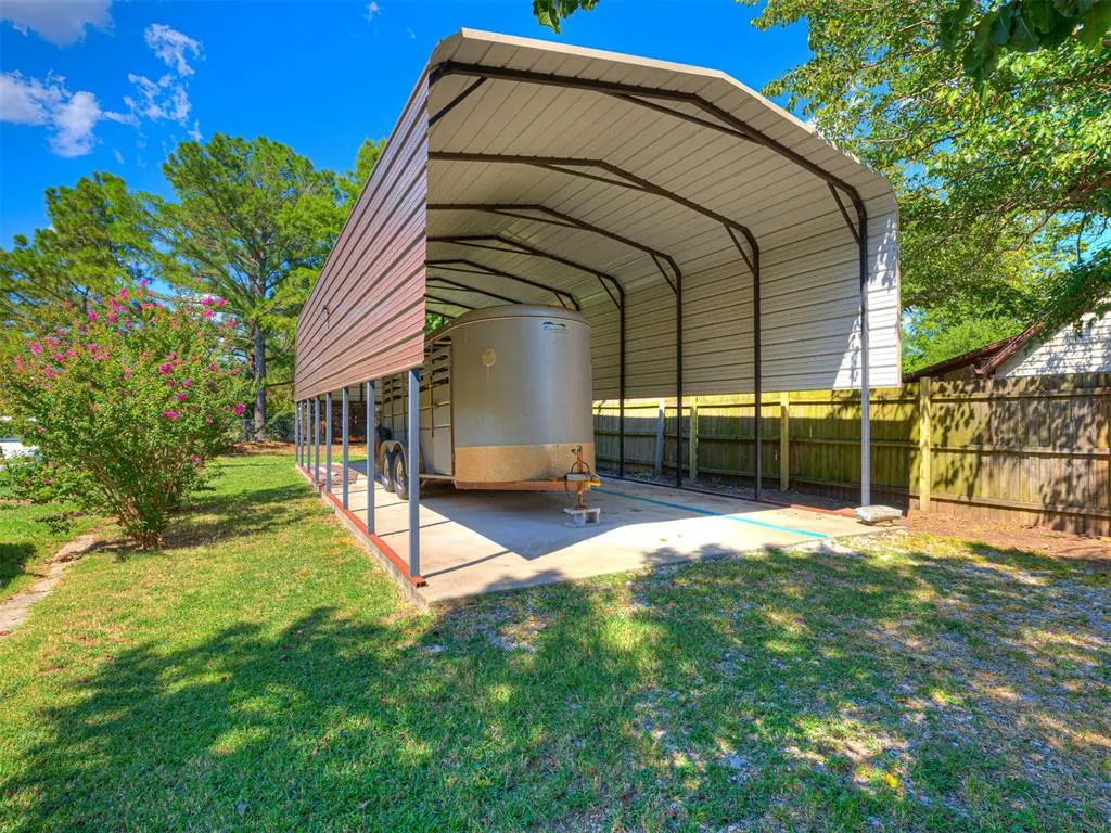 Photo 49 — 43310 Hazel Dell Road, Meeker, OK 74855