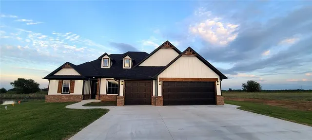 Photo 3 — 4747 Dutton Circle, El Reno, OK 73036