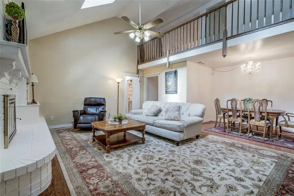 Photo 16 — 8805 Salsbury Lane, Oklahoma City, OK 73132