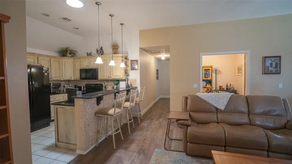 Photo 9 — 6813 NW 134 Terrace, Oklahoma City, OK 73142
