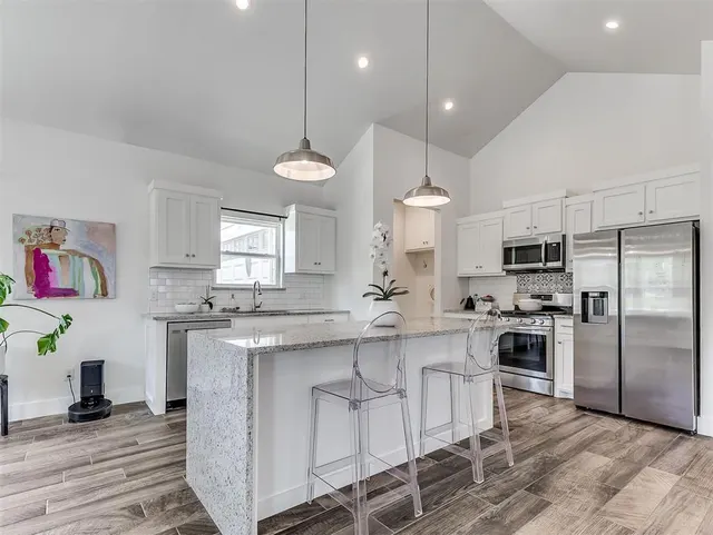 Photo 8 — 1621 NE Euclid Street, Oklahoma City, OK 73117
