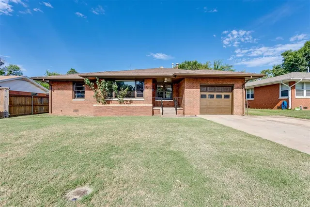 Front exterior — 2309 W Glenhaven Drive, Midwest City, OK 73110