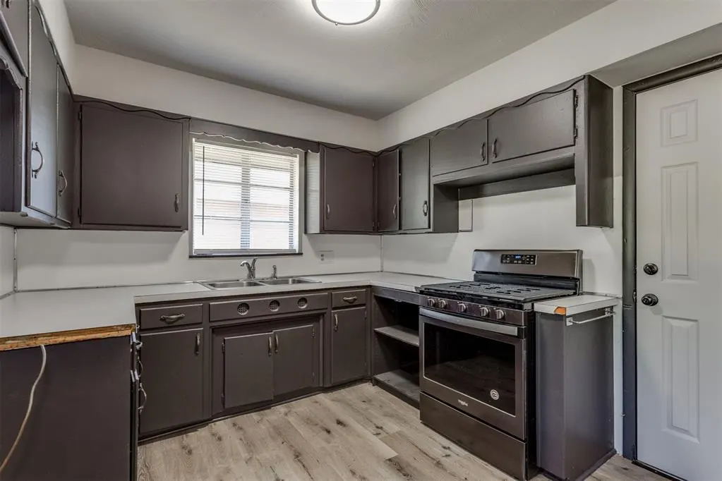Photo 19 — 2309 W Glenhaven Drive, Midwest City, OK 73110