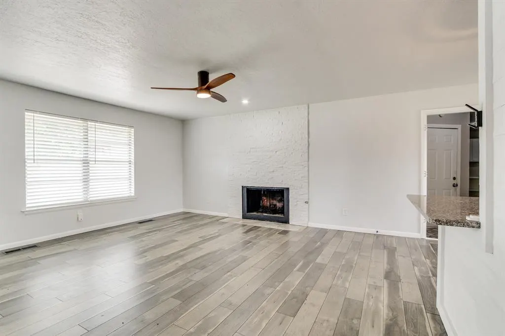 Photo 5 — 4101 NW 62nd Terrace, Oklahoma City, OK 73112