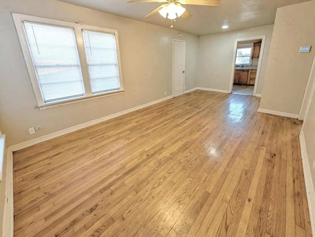 Photo 2 — 4908 N College Avenue, Bethany, OK 73008