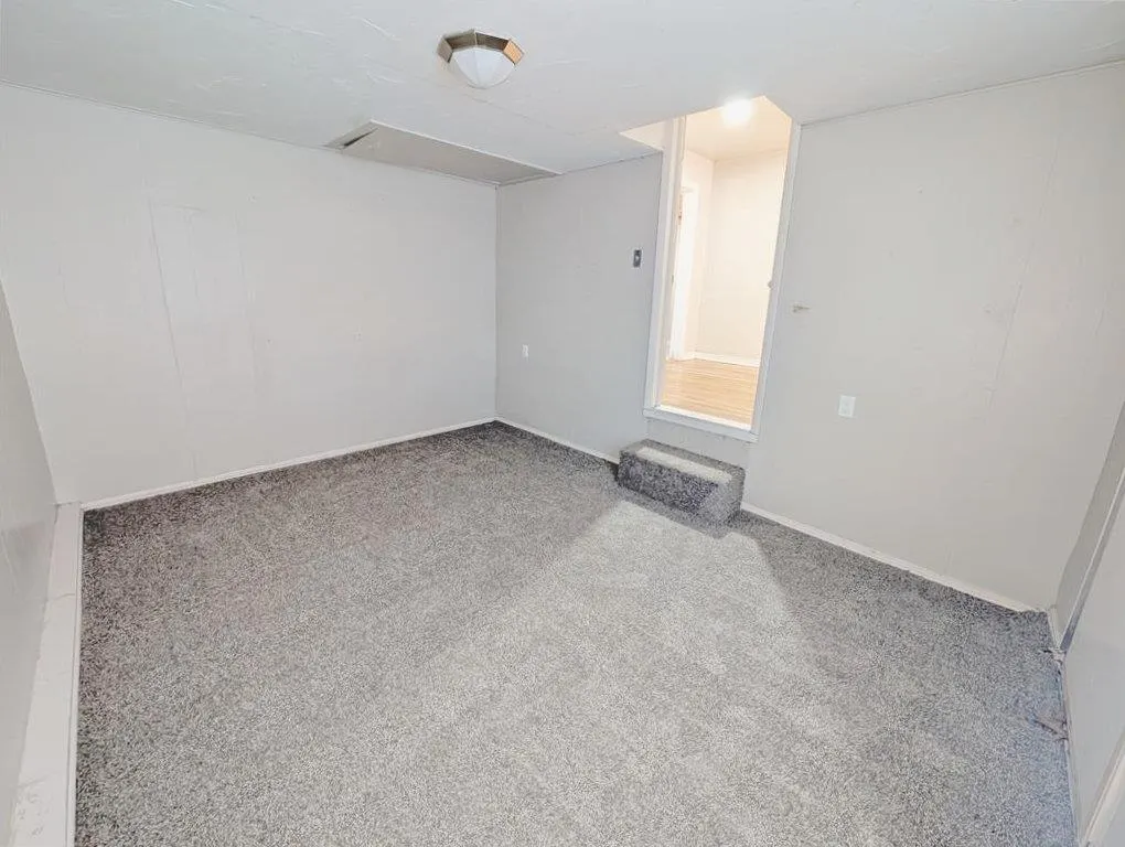 Photo 12 — 4908 N College Avenue, Bethany, OK 73008