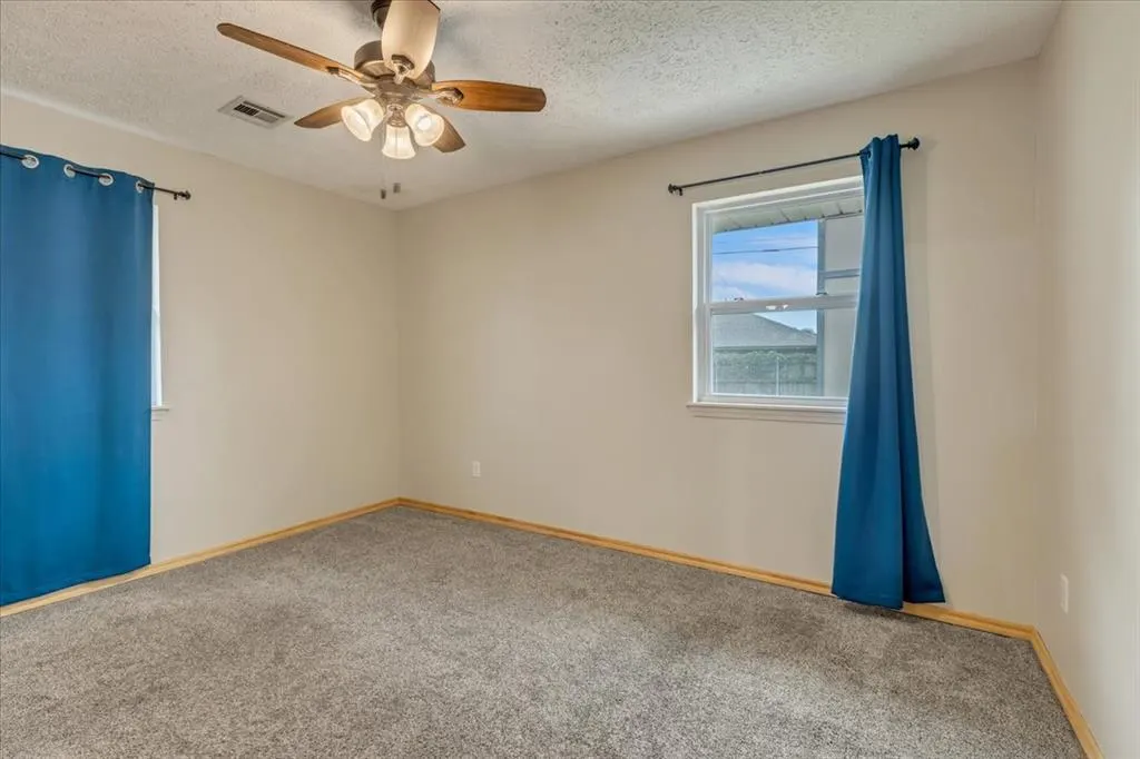 Photo 20 — 6804 NW 25th Street, Bethany, OK 73008