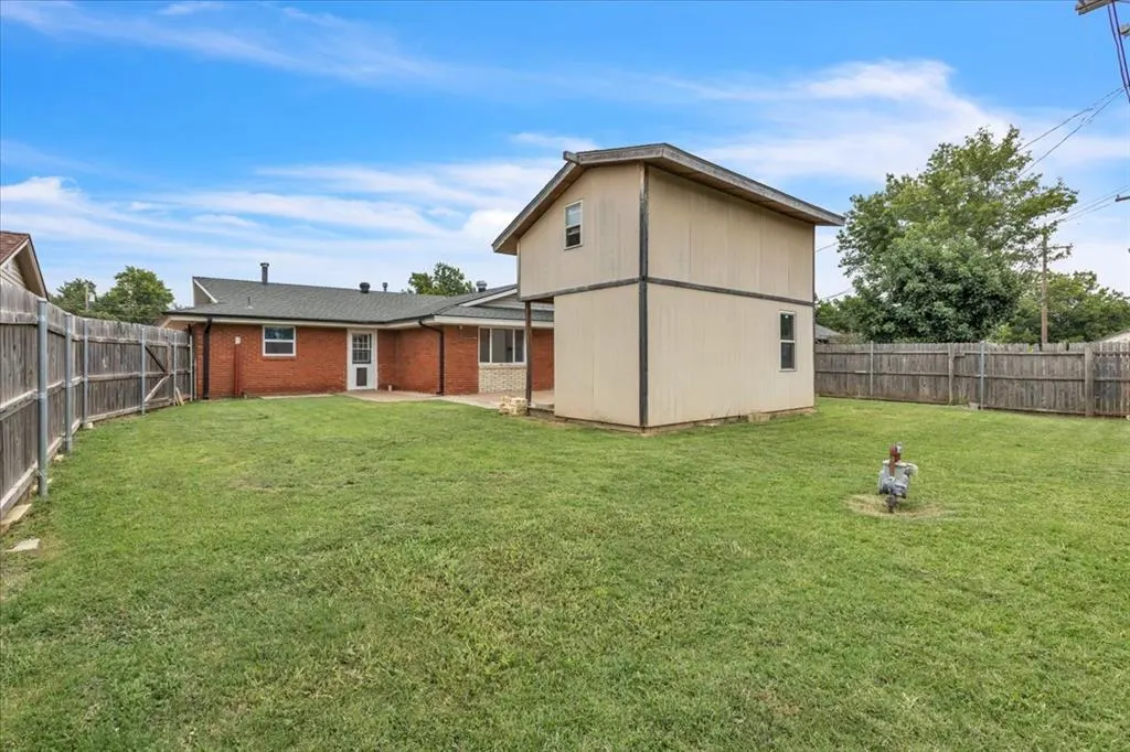 Photo 29 — 6804 NW 25th Street, Bethany, OK 73008