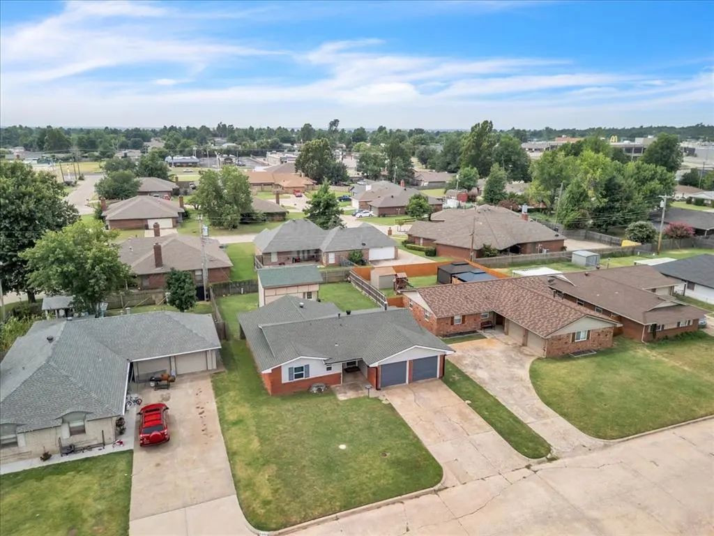 Photo 35 — 6804 NW 25th Street, Bethany, OK 73008