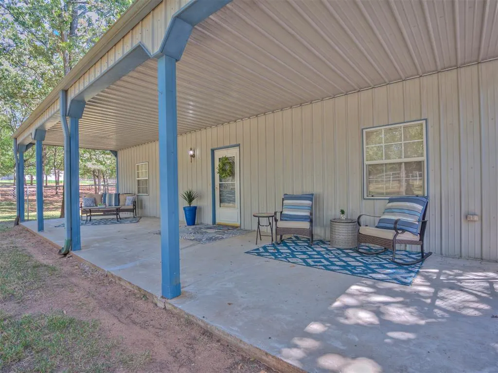 Photo 2 — 21432 Ina Place, Tecumseh, OK 74873