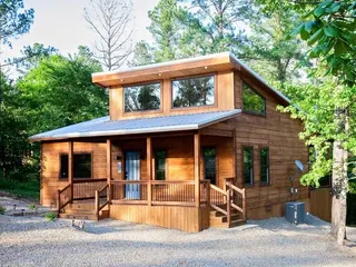 Sold home at 66 White Tail Circle