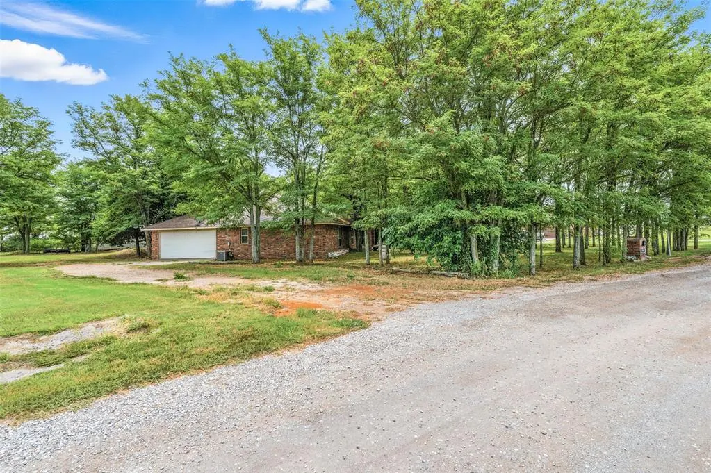 Photo 34 — 967 Honeysuckle Drive, Tuttle, OK 73089