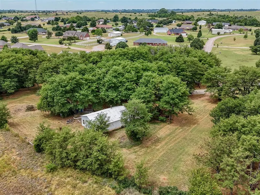 Photo 38 — 967 Honeysuckle Drive, Tuttle, OK 73089