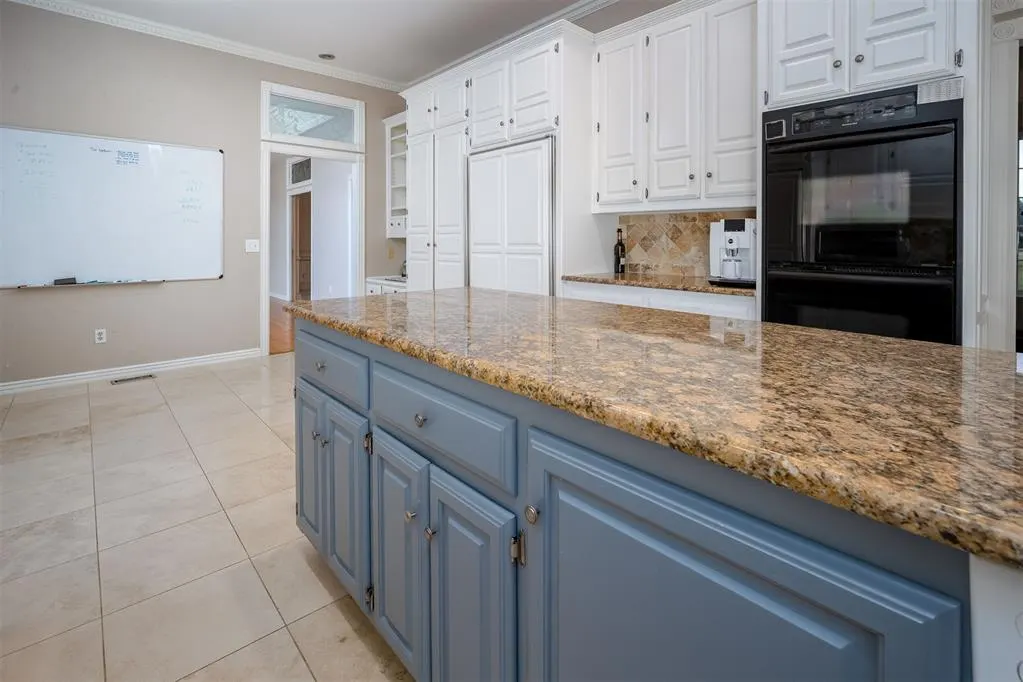 Photo 9 — 4001 Saint Croix Drive, Edmond, OK 73025