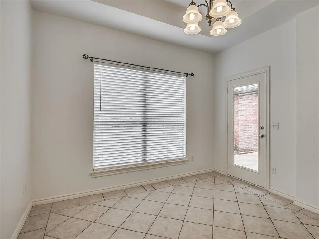 Photo 19 — 733 Longmeadow Lane, Edmond, OK 73003