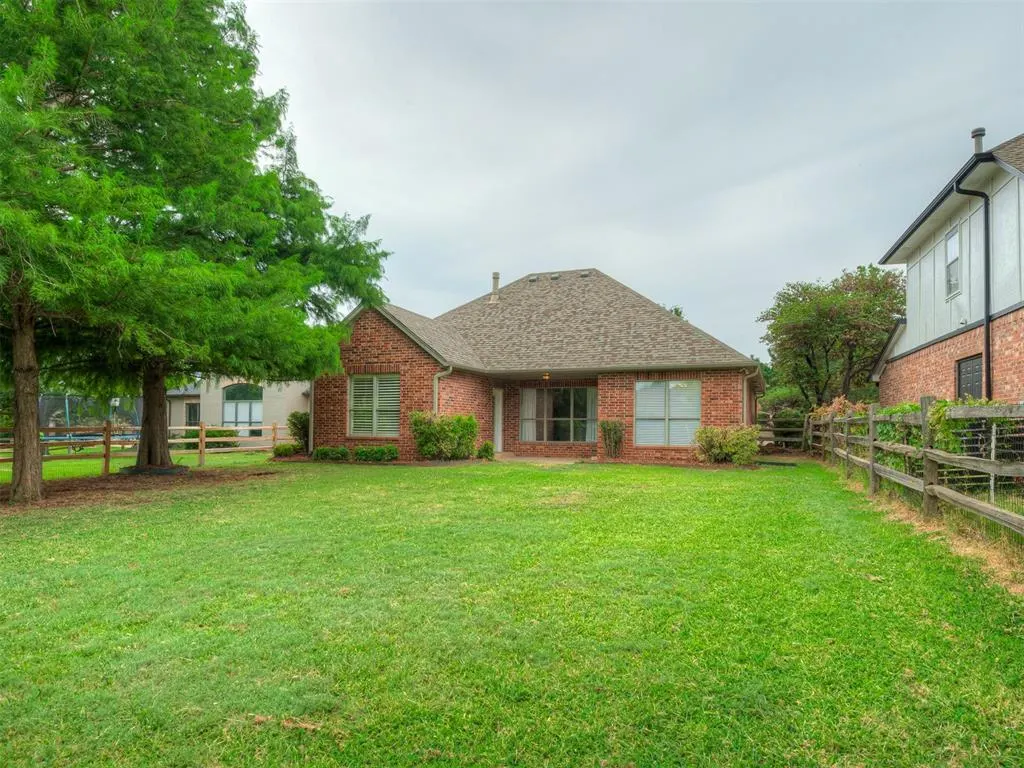 Photo 36 — 733 Longmeadow Lane, Edmond, OK 73003