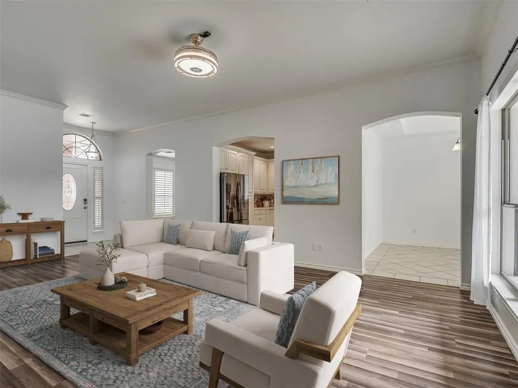 Photo 8 — 733 Longmeadow Lane, Edmond, OK 73003