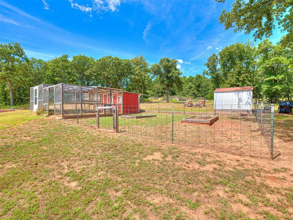 Photo 18 — 30138 Shorter Lane, Macomb, OK 74852