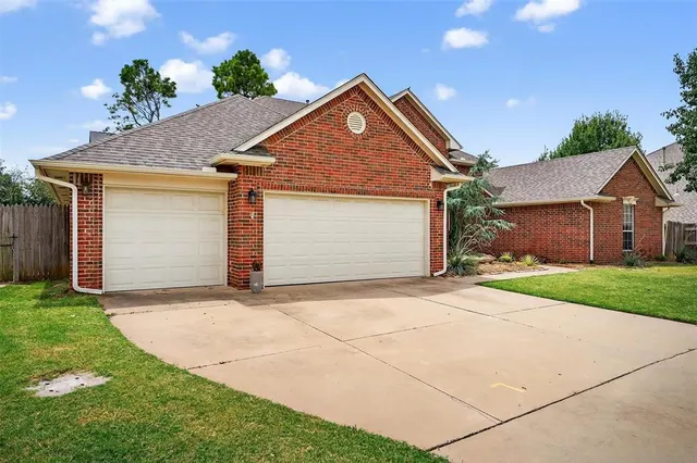 Photo 2 — 4204 NW 148th Street, Oklahoma City, OK 73134