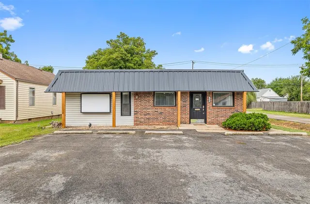 Front exterior — 1600 S Choctaw Avenue, El Reno, OK 73036