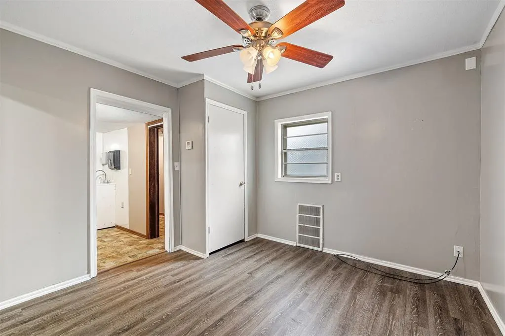 Photo 8 — 1600 S Choctaw Avenue, El Reno, OK 73036