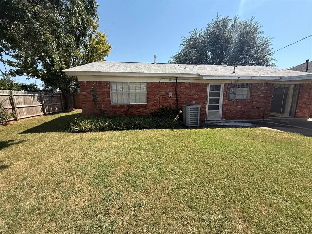 Photo 20 — 1101 NW 103rd Street, Oklahoma City, OK 73114