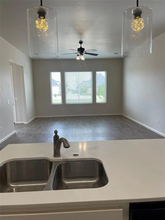 Photo 3 — 3325 Enclave Place, Norman, OK 73072